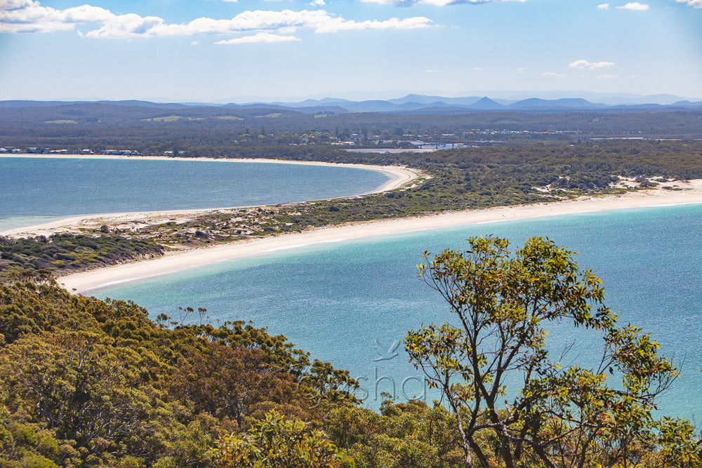 Bennetts Beach Photo